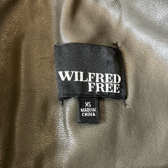 Wilfred Free Daria Vegan Leather Pants - Picture 8 of 8